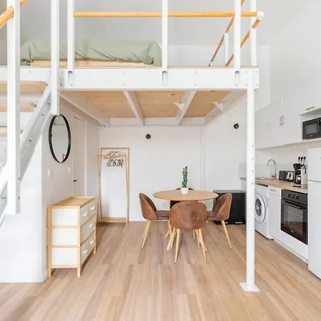 Bel Cosy Avec Mezzanine Apartamento *