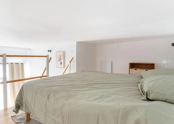 Bel Cosy Avec Mezzanine شقة *